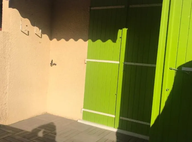 Leucate, Maison Dans Village Naturiste Eden à 50 M De La Plage, 4 Personnes Casa de Férias